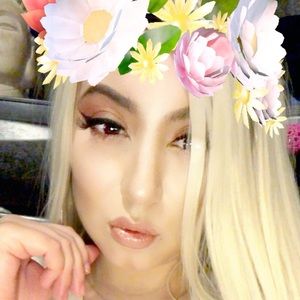 Meet your Posher, Diana